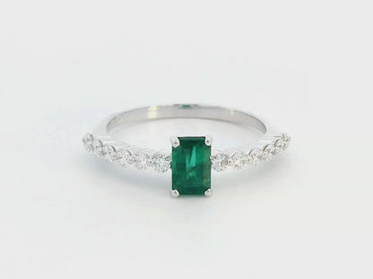 18k White Gold Emerald and Diamond Ring – 0.65 Carat Emerald, 0.40 Carat Diamonds