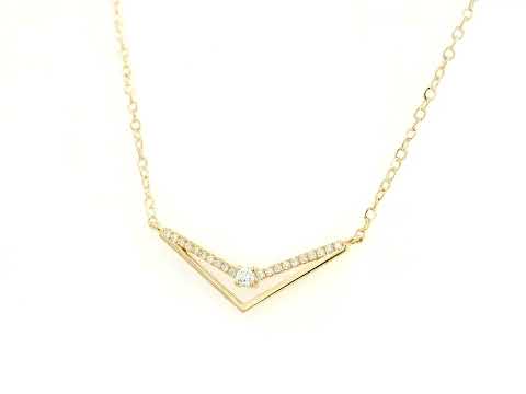 18K gold chevron diamond necklace with 0.16 carats of pavé diamonds on a V-shaped pendant, set on a delicate gold chain.