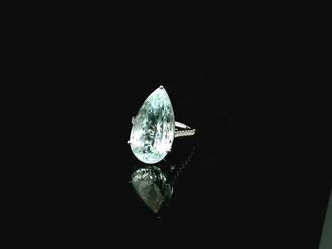 15.60 carat pear cut aquamarine ring in 18K white gold with pavé diamond band