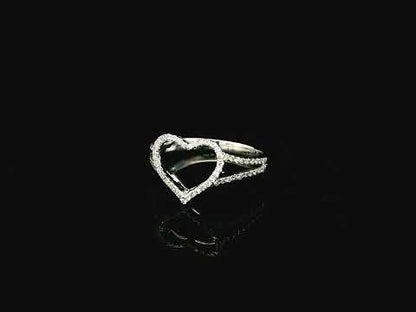 18K White Gold Open Heart Diamond Ring with 0.30 Carat Natural Diamonds and Split Shank Design
