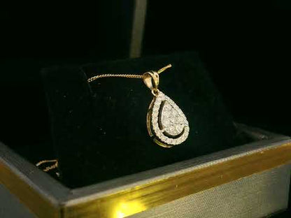 18K Gold Pear-Shaped Cluster Diamond Pendant with Halo