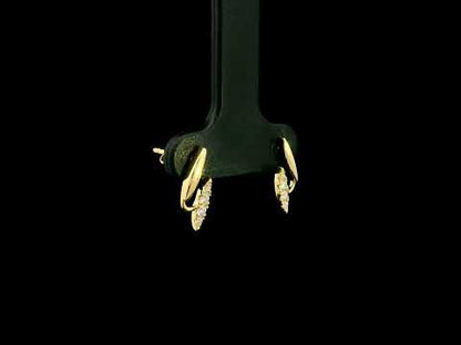 Diamond Stud Earrings in 18K Yellow Gold – Modern Curve Design