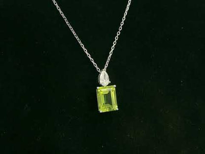 1.81 carat Emerald cut Peridot & Diamond Pendant Necklace in 18k White Gold