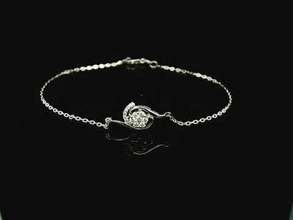 Diamond Bracelet in 18K White Gold. Elegant Minimal Chain Bracelet