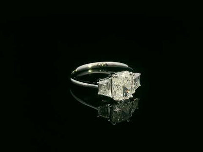 18k White Gold Radiant-Cut Diamond 1.51ct Three-Stone Ring with Trapezoid Diamonds | HRD Certified
