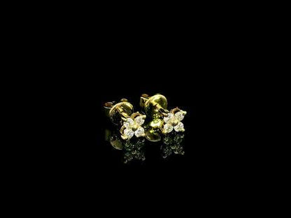 Diamond Stud Earrings in 18K Yellow Gold – Four Stone Cluster Design