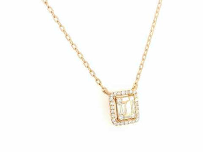 Elegant 18K Gold Diamond Cluster Pendant Necklace with Round & Baguette Diamonds