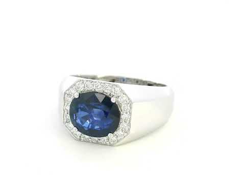 Men’s blue sapphire ring in 18K white gold – 3.08ct sapphire with 0.35ct diamonds by Emirates Diamonds