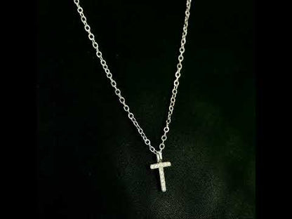 Diamond Initial T Alphabet Pendant In 18k Gold