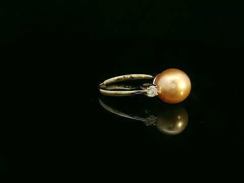 18K yellow gold South Sea golden pearl ring with side diamonds by Emirates Diamonds