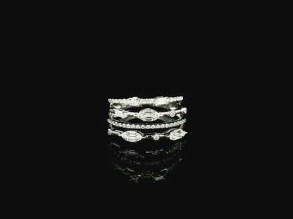 18K white gold diamond stacking ring 0.47 carat round and baguette diamonds – Emirates Diamonds