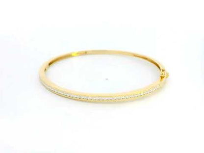 18k Gold Diamond Bangle with 0.85 Carat Round Cut Diamonds in Channel Setting