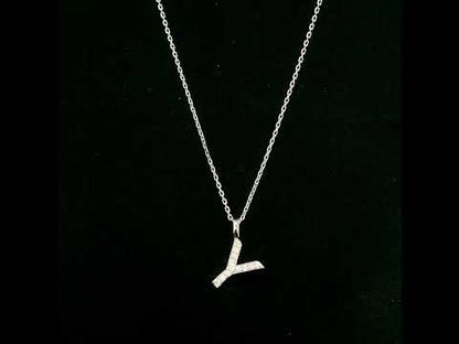Diamond Initial Y Alphabet Pendant In 18k Gold