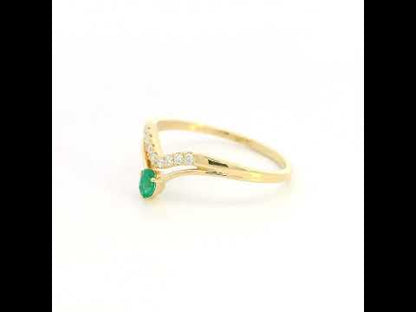 Emerald and Diamond Ring in 18K Yellow Gold