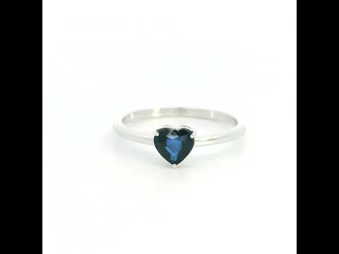 Heart shaped blue sapphire ring in 18K white gold