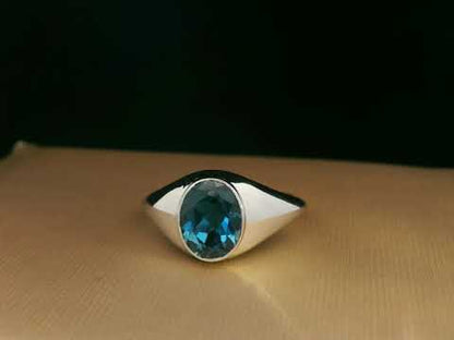 18k White Gold, 2.13 ct Oval Shape London Blue Topaz Ring – Modern Bezel Design