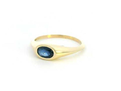 Elegant 18K Yellow Gold Blue Sapphire Ring – September Birthstone Fine Jewelry