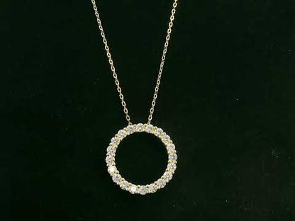 Diamond Circle Pendant in 18K White Gold