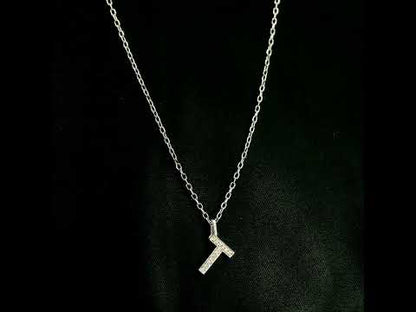 Diamond Initial T Alphabet Pendant In 18k Gold