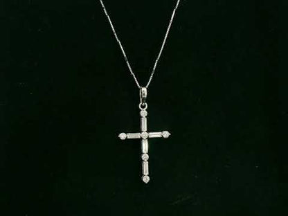 Diamond Cross Pendant in 18K White Gold