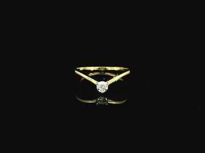 18K yellow gold diamond solitaire chevron ring with 0.15 carat natural diamond