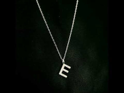 Diamond Initial E Alphabet Pendant In 18k Gold
