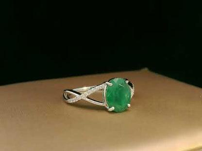 18K White Gold, Oval Shape Emerald and Diamond Split-Shank Ring – 1.59ct Emerald