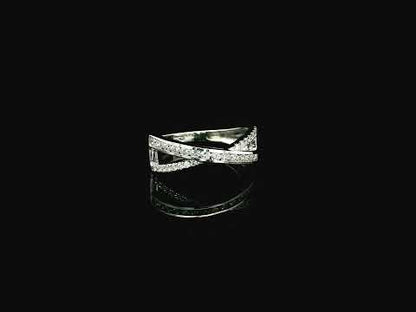 Diamond criss cross ring in 18K white gold with pavé crossover bands