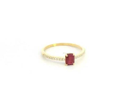 Ruby and diamond minimal ring in 18K yellow gold by Emirates Diamonds.