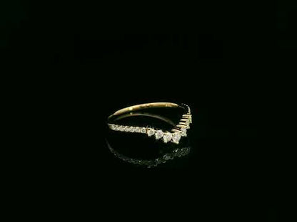 18K yellow gold diamond contour stacking ring with V-shaped chevron design – Emirates Diamonds