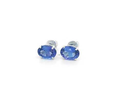 18K white gold tanzanite stud earrings with oval-cut natural tanzanites by Emirates Diamonds