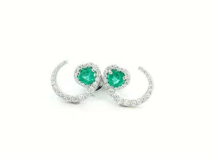 Luxury 18K gold heart-shaped emerald and diamond earrings – 0.55 Ct emeralds, 0.42 Ct diamonds, elegant stud design