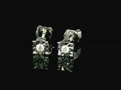 18K white gold diamond stud earrings with 0.07-carat diamonds