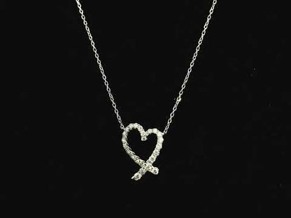 Diamond open heart pendant necklace in 18K white gold