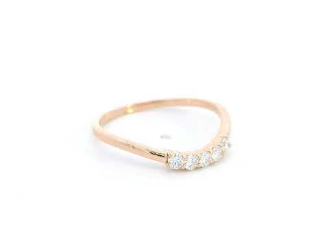 Diamond contour band ring in 18K rose gold by Emirates Diamonds