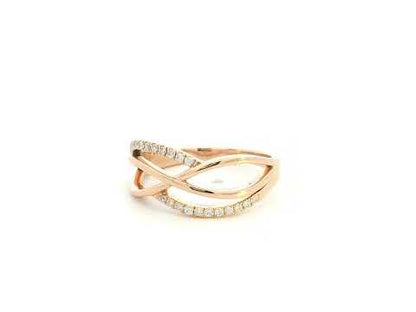 Diamond infinity ring in 18K rose gold featuring 0.16 carat natural diamonds