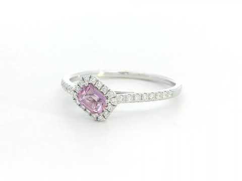 18K white gold ring with 0.42ct emerald-cut pink sapphire and 0.18ct diamond halo on pavé band