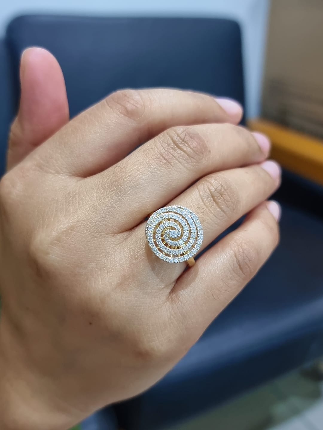 Diamond Swirl Ring In 18k Yellow Gold.