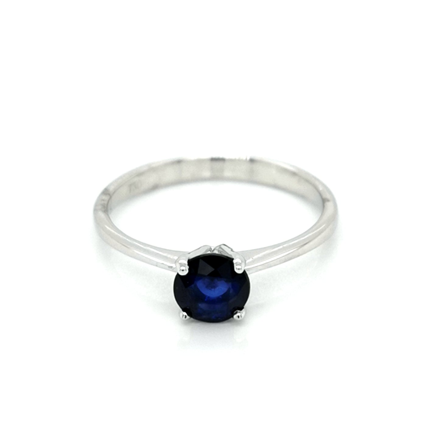 Solitaire Sapphire Ring In 18k White Gold