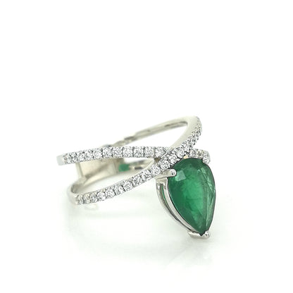 Emerald And Diamond Ring In 18k White Gold