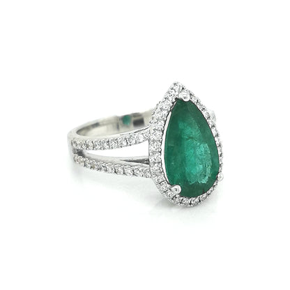 Emerald And Diamond Ring In 18k White Gold.