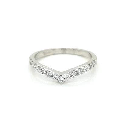 Diamond Ring for Everyday Styling in 18k White Gold.