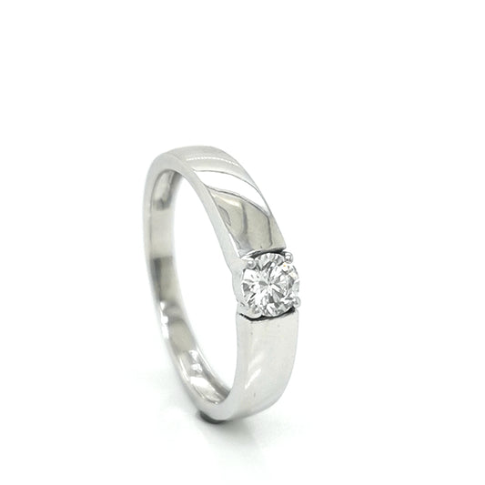 This Solitaire Diamond Ring Features A Highly Polished Smooth And Shiny Wide Band.  At Emirates Diamonds We Have Engagement Rings For Every Budget And style. If You Have A Ring Design That You Love, Share It With Us And We Can Make It Exactly Like That. You Dream It We Deliver It. 