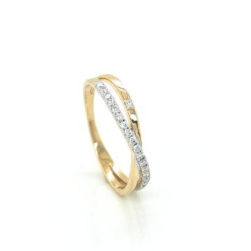 Cross Over Style Diamond Ring In 18k Yellow Gold.