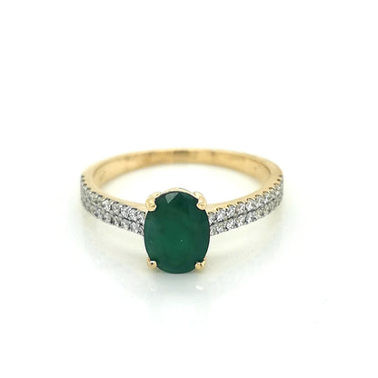 Emerald And Diamond Ring In 18k Yellow Gold.