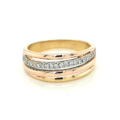 Two Tone Diamond Ring In 18k Gold.