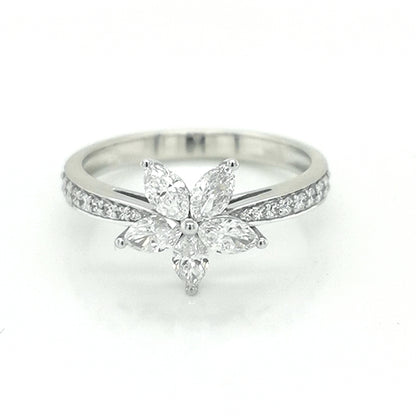 Floral Pattern Diamond Ring In 18k White Gold.