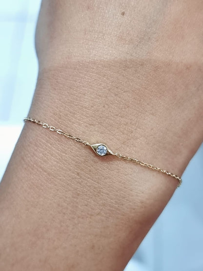 Solitaire Diamond Chain Bracelet In 18k Yellow Gold.