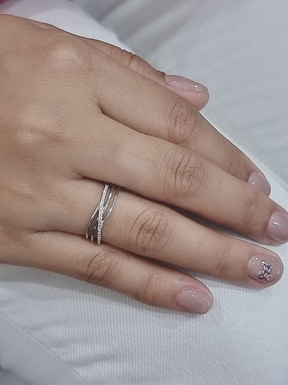 Diamond Ring In 18k White Gold