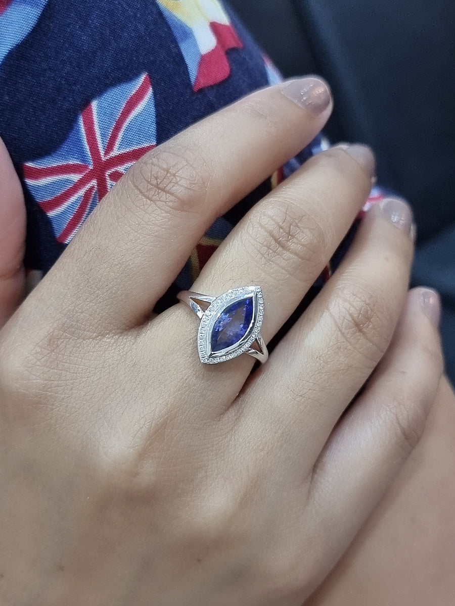 Tanzanite And Diamond Ring In 18k White Gold